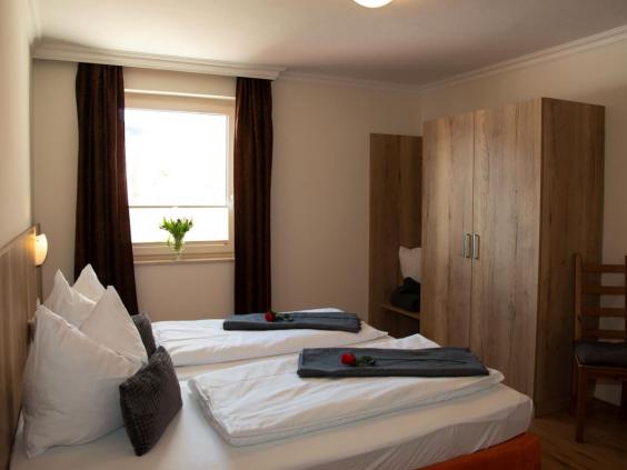 Schlafzimmer mit genug Stauraum